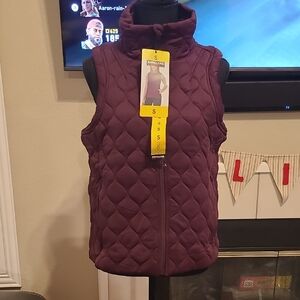 Kirkland Signature Quilted Vest in Deep Purple